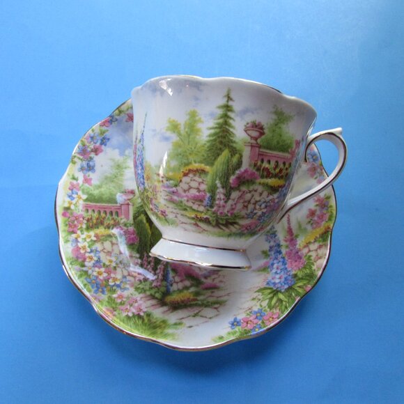 Vintage Royal Albert Kentish Rockery Cup and Saucer - Picture 1 of 8